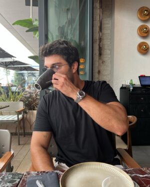 Batuhan Ekşi Instagram - DUMP 😬