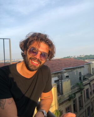Batuhan Ekşi Instagram - Yine bir sunkissed durumu.