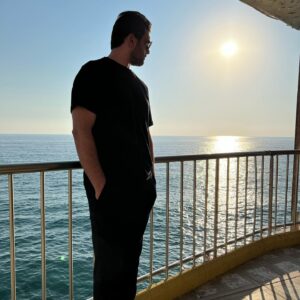 Bayhan Instagram - Nasıl bakarsan öyle görürsün !..