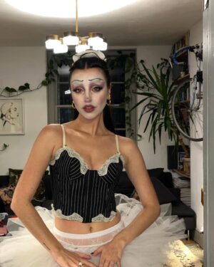 BeBe Bettencourt Instagram - halloweenie