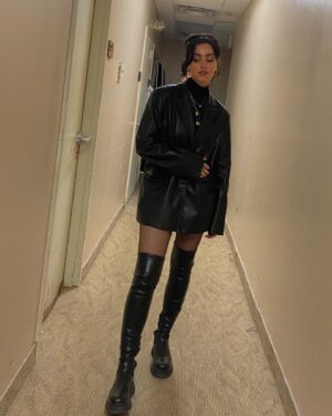 BeBe Bettencourt Instagram - On a scale from 1-10, how annoyed are you by my pockets?