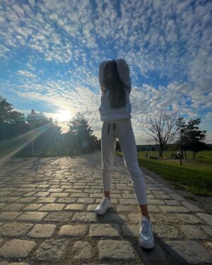 Beáta Hrnčiříková Instagram - ☀️🎬🎥