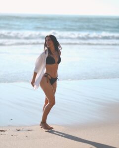 Actress Beatriz Costa HD Instagram Photos and Wallpapers June 2024