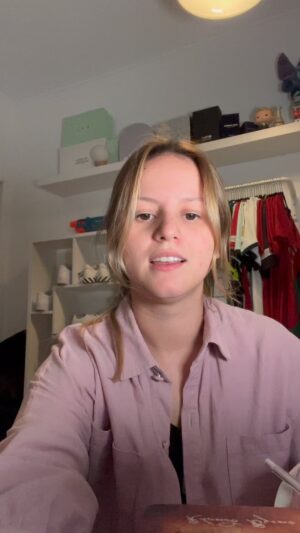 Beatriz Monteiro Instagram - DIA 3 A TENTAR CONVENCER A TIA LENA A VIR ASSISTIR À @asindromedaculpa 🥹

Ajudem-me nesta missão! @madalena_abecasis, a tia não quer nada comigo mas não vou desistir 🥹

29, 30 e 31 de Maio nos Nirvana Studios. Reservas para o @asindromedaculpa ou asindromedaculpa@gmail.com 😎