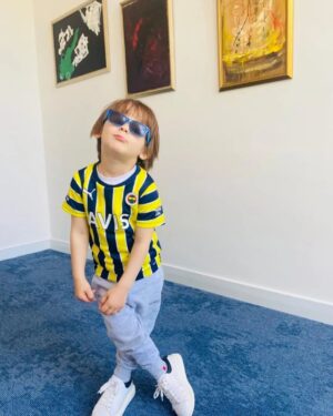 Bekir Aksoy Instagram - Asil Aksoy resim sergisi Amsterdam 'da. #art #paintings #sanat #paintings #painting #abstract #abstractart #soyut #tablo #sanat #contamporaryart #resim #türkiye #turkishpainter #turkishart #turkey #amsterdam #holland