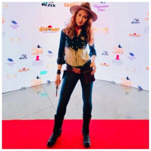 Bekka Prewitt Instagram - 9th Annual Halloween Hotness Charity Fundraiser & Red Carpet event!! Congrats to my friend @briansikoff for raising more than $29K for @stjude !!
The theme was Saddle Up, so while at Madame Tussaud’s gotta hang out with my Western friends. 😜
•
#halloweenhotness #stjude #charityevents #nonprofitevents #stjudeschildrensresearchhospital #stjudeschildrenshospital #stjudesheroes #redcarpetevents #hollywood #madametussauds #halloween #losangeles #redcarpet #residentevil #residentevilvillage #voiceover #voactor #belaslittleones #beladimitrescu #mocap #pcap #bekkaprewitt #cowboys #cowgirls #western #tvactor #filmactor #johnwayne #robertredford #joanrivers
