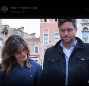Bellatrix Serra Instagram - Jaja estreia em São Paulo!! Quem vai? @wheninvenicefilm 💙 🎥