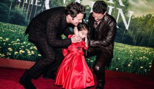 Ben Aldridge Instagram - World premier of @knockatthecabin with the cabin family. 🤎❤️🤎 In theatres and cinemas worldwide today.

Styled by the queen @felicitykay in @hermes 

Grooming by @lailalhayani