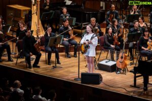 Ben Folds Instagram - Check out Jazz artist, @laufey's performance with the @natsymphonydc of a refreshing rendition of her piece "From the Start." 

VIDEO LINK IN BIO
 #KenCenNextPBS #Laufey #PBS