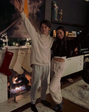 Ben Grosskopf Instagram - merry holidays 🎄✨
-
-
-
- #holidays #explore #christmas #tiktok #bestfriends #teen