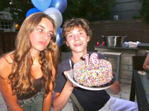 Ben Grosskopf Instagram - start of summa 🎉🎂☀️