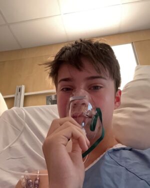 Ben Grosskopf Instagram - september is childhood cancer awareness month, as someone who’s gone through cancer in the past year I know how challenging it can be. But just know you’re not alone, my recovery has been a roller coaster and still has a long way to go. 💛💛💛