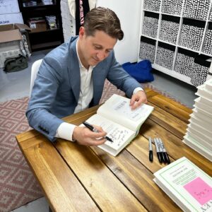 Ben McKenzie Instagram - Two years later, the book I’ve written with journalist Jacob Silverman, Easy Money is available now. It’s been a helluva adventure. I’ve interviewed everyone from average-joe traders to the now-indicted Sam Bankman-Fried himself. I went to 
El Salvador, the only country in the world trying to use crypto as real money (not working, shocker). I even ended up testifying to Congress as to my findings. All of this has culminated in my book, shedding light on the truth behind cryptocurrency. Spread the truth… Easy Money out now at the link in bio.