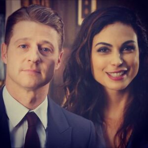 Ben McKenzie Instagram - Last chance to enter for a chance to spend some QT with us! Go to Omaze.com/gotham for details #irc #youngstorytellers #seriouslywherearemypants