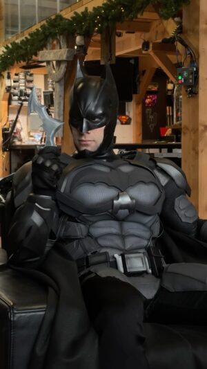 Ben Schamma Instagram - And more Friday Night Superhero Struggles
Thanks again to my friend Mathis Landwehr for helping me out with the beard situation
(aka being Batman)🦇
And thank you @preston_yarger for saving my TV. 😁
#batman #dcuniverse #fail #superhero #cosplay #batmancosplay #fridaynight