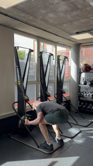 Ben Shephard Instagram - Beast of a session @foundryfit thanks to @henariveratau taken me this long to post it as I’m still not recovered 🥵🤣 💪🔥