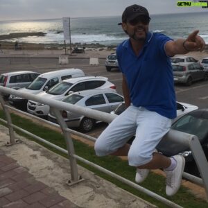 Benaissa El Jirari Instagram - را هو لهلال بان مبروك العيد يا لحباب🥮🥮🥮