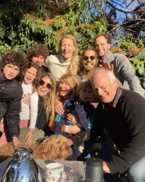 Benjamín Alfonso Instagram - Familias de Fin de Semana 🤍✨
