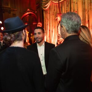Benjamín Alfonso Instagram - La pinta de la segunda temporada de #30monedas con @miguelangelsilvestre por @hbomaxla