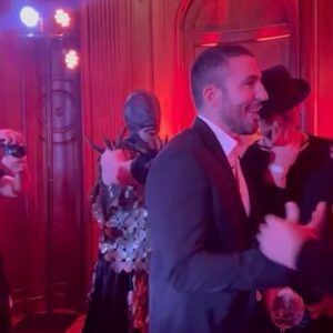 Benjamín Alfonso Instagram - La pinta de la segunda temporada de #30monedas con @miguelangelsilvestre por @hbomaxla