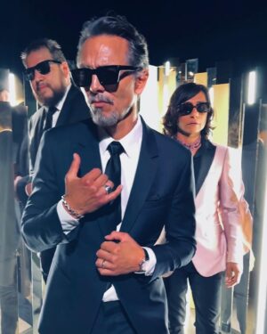 Benjamin Bratt Instagram - Homie, dontcha know me?

#VatosOfVenice 🇲🇽👊🏽🇮🇹