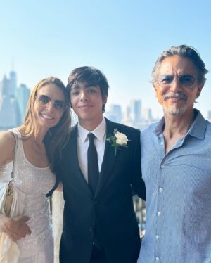 Benjamin Bratt Instagram - Happens fast…

Proud papa? You bet❤️