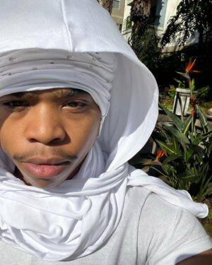 Benjamin Flores Jr. Instagram - @snt.mnt  masks soon