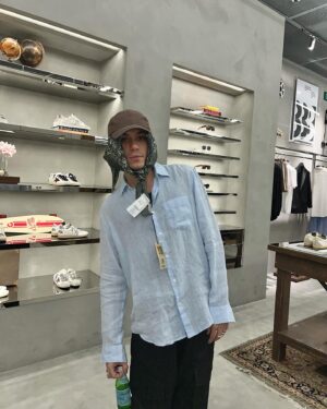 Benjamin Joseph Varney Instagram - Embryo
@GoldenGoose @youniquecaffe
#GoldenGoose #YouniqueCaffe