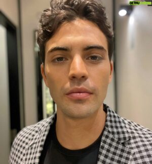 Benjamin Levy Aguilar Instagram - I get so caught up in chasing dreams and don’t realize where I am sometimes. Enjoy the journey. Love you kid ♥️