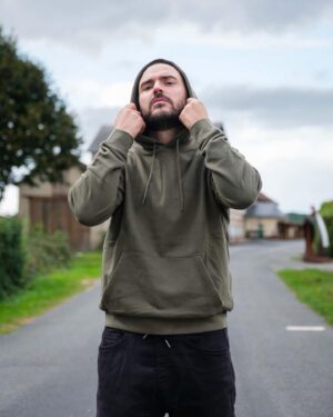 Benjamin Verrecchia Instagram - JEU CONCOURS
Ma nouvelle profession de mannequin international m’a amenée à réaliser un calendrier à Poil. Une expérience inédite avec @morgan.niquet où on a pu montrer nos corps de rêve.

Remportez notre calendrier à Poil et un chèque-cadeau de 100€ chez celio.
Participez et tentez de faire partie des 5 gagnants du concours : 

1ᵉʳ gagnant : 1 calendrier à Poil dédicacé   100€ de chèque-cadeau chez celio
2ᵉ gagnant : 1 calendrier à Poil dédicacé   100€ de chèque-cadeau chez celio
3ᵉ gagnant :  1 calendrier à Poil dédicacé
4ᵉ gagnant :  1 calendrier à Poil dédicacé
5ᵉ gagnant :  1 calendrier à Poil dédicacé

Conditions de participation : 

Suivre les comptes @celio_benormal ; @benjaminverrecchia et @morgan.niquet 
Commente ta photo préférée et identifie 2 amis
Augmente tes chances en partageant ce post en story !

Merci à @pat_production pour les photos 📷
#collaborationcommerciale