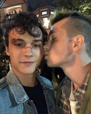 Benjamin Wadsworth Instagram - @realliamjames likes to get close 
#deadlyclass
