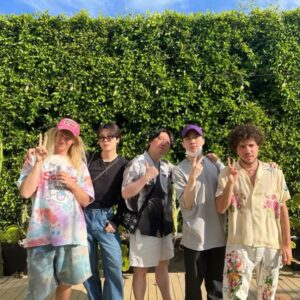 Benny Blanco Instagram - i was sitting on the toilet today just thinking about how crazy this week has been… snoop gave me a death row chain… i gave him the worlds smallest bong… hung out with jimin… broke some records… and felt the love and support by the army in a way i couldn’t have ever imagined… from the bottom of my heart i just want to say thank u and i love u… i’ll never get used to the fact that this is my life and that my favorite thing to do in the world is also my job !! 💜