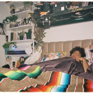 Benny Blanco Instagram - i was sitting on the toilet today just thinking about how crazy this week has been… snoop gave me a death row chain… i gave him the worlds smallest bong… hung out with jimin… broke some records… and felt the love and support by the army in a way i couldn’t have ever imagined… from the bottom of my heart i just want to say thank u and i love u… i’ll never get used to the fact that this is my life and that my favorite thing to do in the world is also my job !! 💜