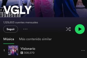 Benny Emmanuel Instagram - Ayer canté “Visionario” con @natanael_cano en Puebla. Pa que vean que fuera de la pantalla Lil Vato y Vgly la rolan chido. Por cierto, dense el soundtrack de la serie en @spotifymexico, les va a mamarrr.

fotillos: @harlockchavez