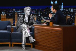 Benny Safdie Instagram - Had a great time with @jimmyfallon @fallontonight oh man and Benny and the Jets by the Roots took it to another level 🙏🏼🙌🏼 photo by @toddowyoung
