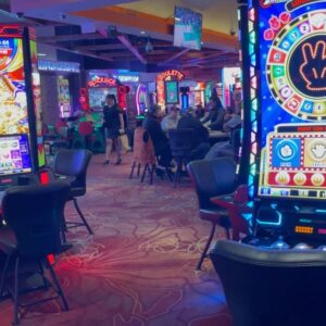 Benoît Assadi Instagram - C’est bieng 🎰