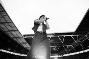 Benson Boone Instagram - Wembley Stadium. See you next week @taylorswift 

#13 📸: @shaydenschoonover 1,3,4
@mclean.long 2