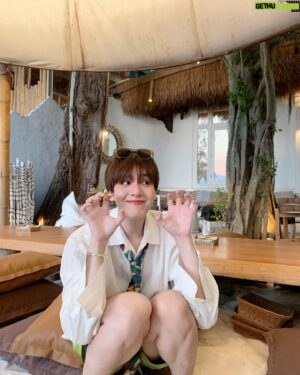 Benz Panupun Vongjorn Instagram - 🏝️