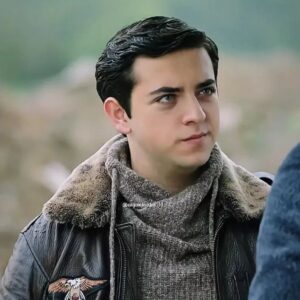 Berat Efe Parlar Instagram - 