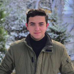 Berat Efe Parlar Instagram - 