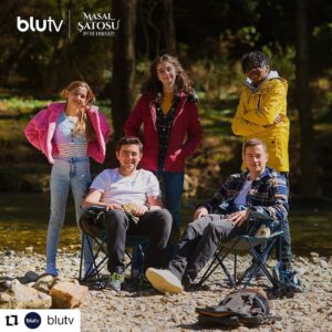 Berat Efe Parlar Instagram - #Repost @blutv
• • • • • •
Sizlere harika bir haberimiz var. 🎈🧚‍♀ ‍İlk özel yapım çocuk dizimizin çekimlerine başlandı. ‘Masal Şatosu: Peri Hırsızı’ çok yakında BluTV’de.  🎬