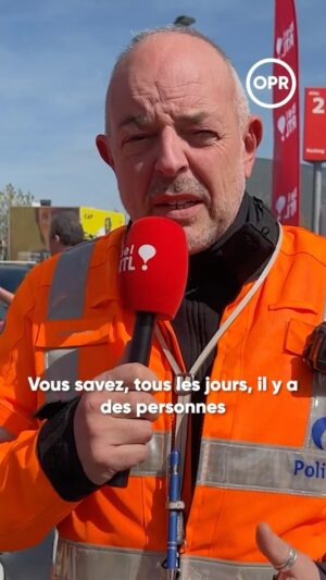 Bérénice Bourgueil Instagram - 🚔 Bertrand Caroy et ses collègues de la zone de police boraine tiennent chaque année à participer à l’Opération Pièces Rouges, au profit du Télévie ❤️

C’était une nouvelle fois le cas ce samedi à Mons 💰

▶️ Rendez-vous sur bel RTL, RTL tvi & RTL play ce samedi 20 avril dès 19h45 pour découvrir le montant total que vous avez récolté pour OPR cette année 📺📻📱

#opr #operationpiecesrouges #televie #bertrandcaroy #police #policeboraine #mons #belrtl
