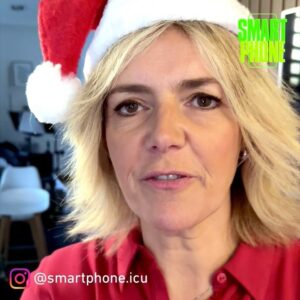 Bérénice Bourgueil Instagram - C’est le moment de vous souhaiter un Joyeux Noël à la façon @smartphone.icu 
Merciiiii spécial à @fred_testot