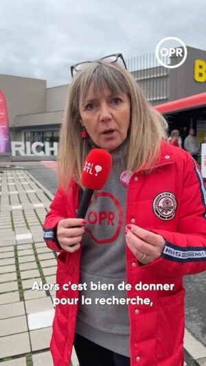 Bérénice Bourgueil Instagram - Pourquoi vous participez à l’Opération Pièces Rouges ? Bérénice vous a posé la question à Waterloo ❤️💰

👉 La tournée de l’Opération Pièces Rouges au profit du Télévie continue ces prochains samedis à Fosses-la-Ville, Arlon, Liège & Mons.

#operationpiecesrouges #opr #televie #rtl #rtlbelgium #belrtl