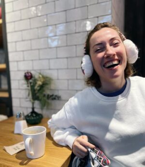 Berfu Öngören Instagram - Günaydın ☕️🥐🎐🌲
