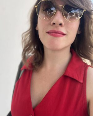 Berfu Öngören Instagram - Yeni saçlar 🅱️🍎🐞
@sertac_kolay  eline sağlık, ben daha anlatıyordum sen rengi tutturdun bile 👍🏼✌🏼