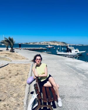 Berfu Öngören Instagram - 🌝 

foti @uronun_bari 💛