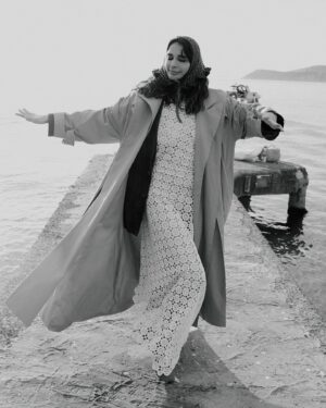 Beril Kayar Instagram - she sees 🖤 Zeynep Ozkanca