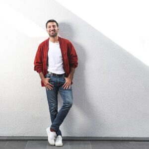 Berkay Ateş Instagram - “Eylül toparlandı gitti işte, Ekim filan da gider bu gidişle” 
yazan olmadı mı daha:)?