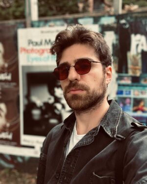 Berker Güven Instagram - #newyorkcity diaries with a smile on top